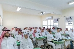 شرح الصورة: جانب من عودة الطلاب. (إدارة تعليم حائل)